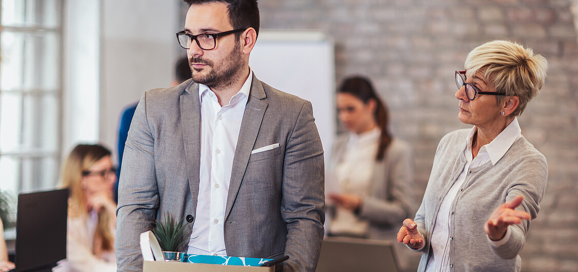 Licenciement avec libération de l’obligation de travailler