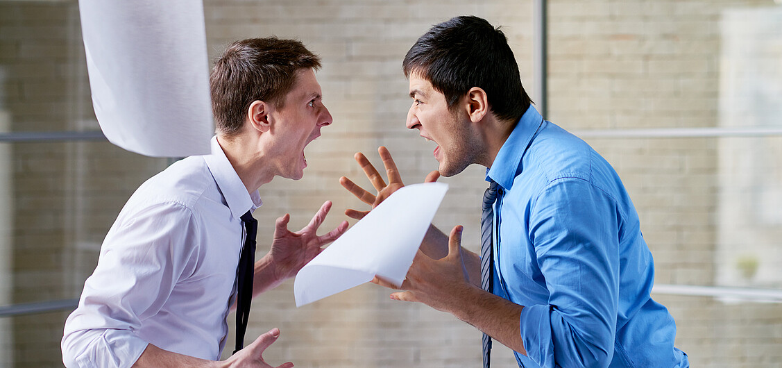 Aggressives Mitarbeiterverhalten im Team Aggressives Mitarbeiterverhalten im Team