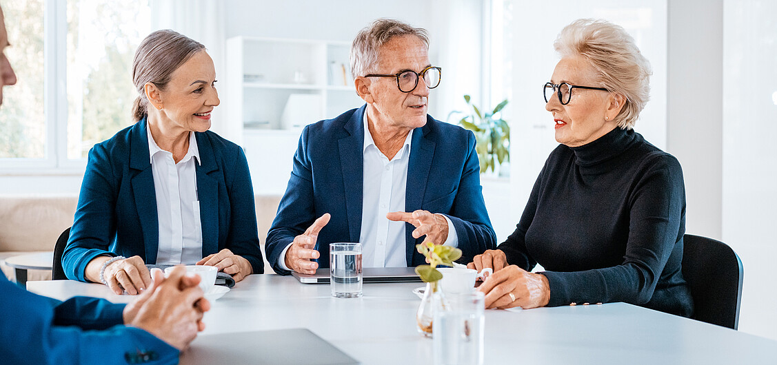 Le management «sandwich» Le management «sandwich»