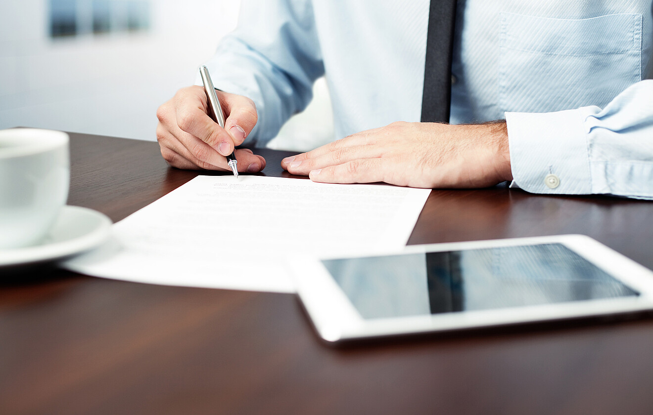 Élaborer un certificat de travail