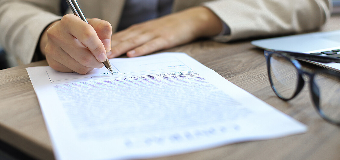 L’établissement d’un certificat de travail L’établissement d’un certificat de travail
