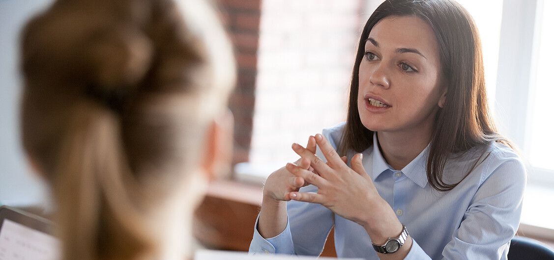 Video - Mitarbeiter richtig kritisieren Mitarbeiter richtig kritisieren