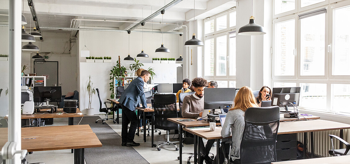 Unselbstständige Erwerbstätigkeit Unselbstständige Erwerbstätigkeit