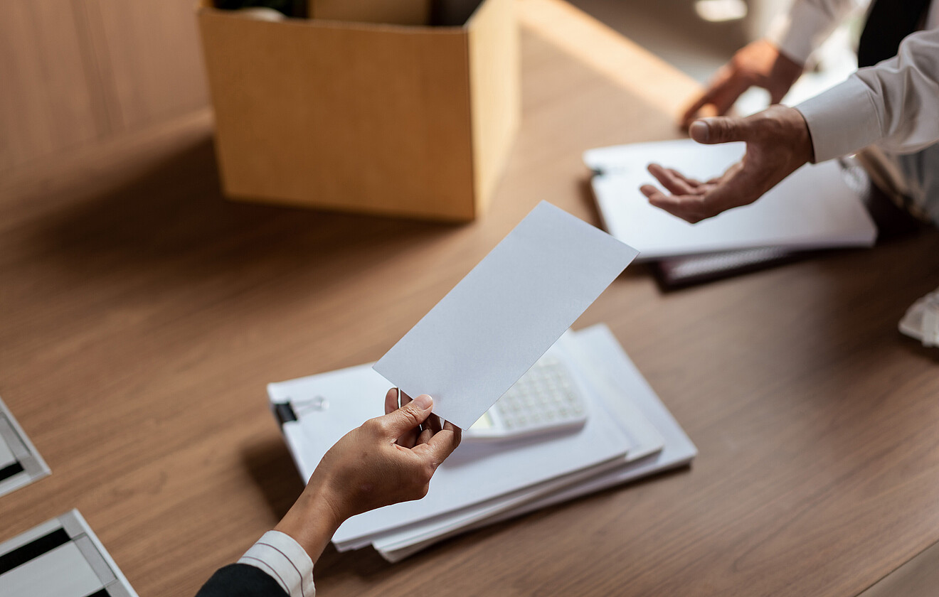 Cessation-du-contrat-de-travail Cessation-du-contrat-de-travail