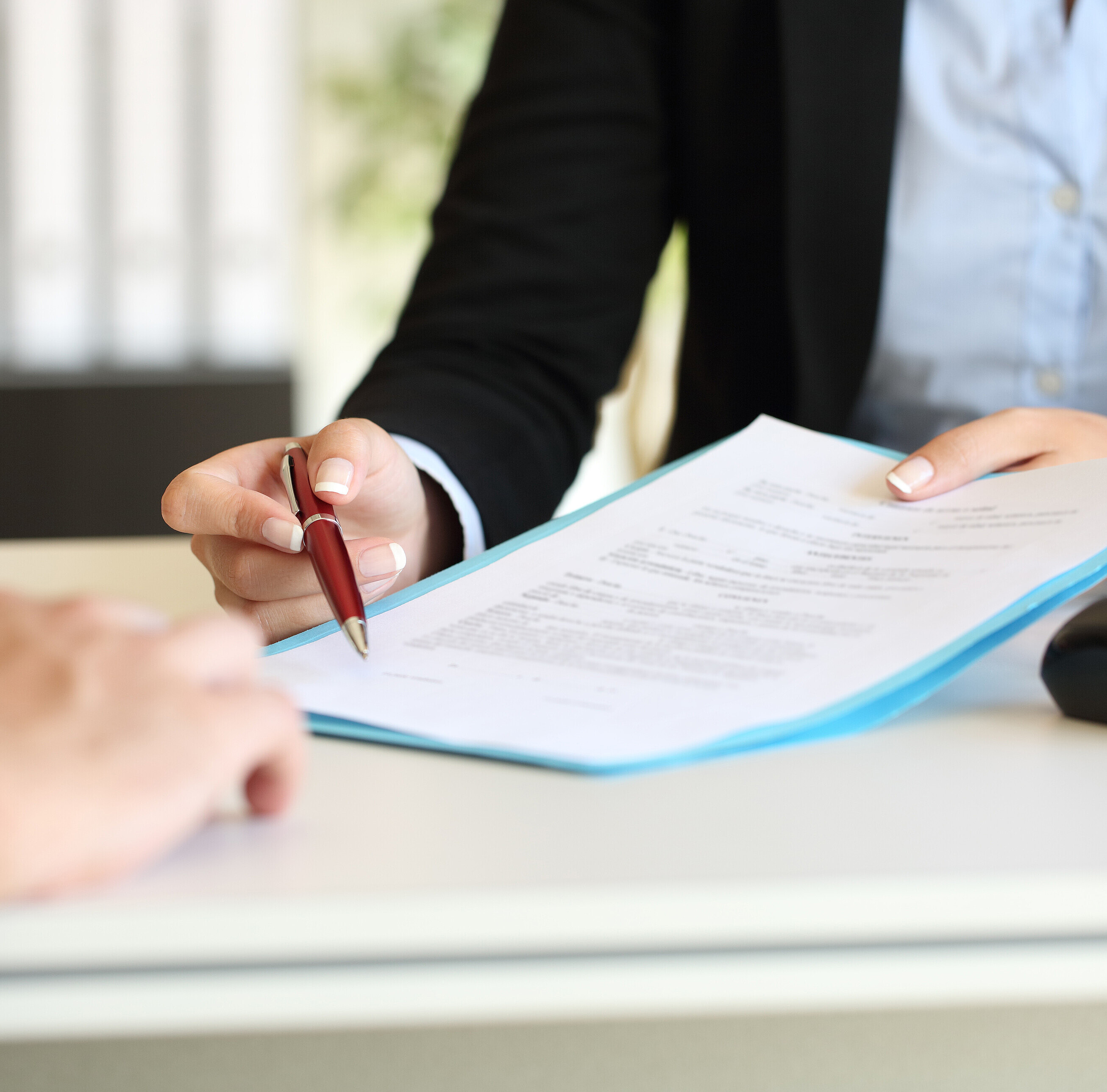 Contrats de durée déterminée conclus «en chaîne»