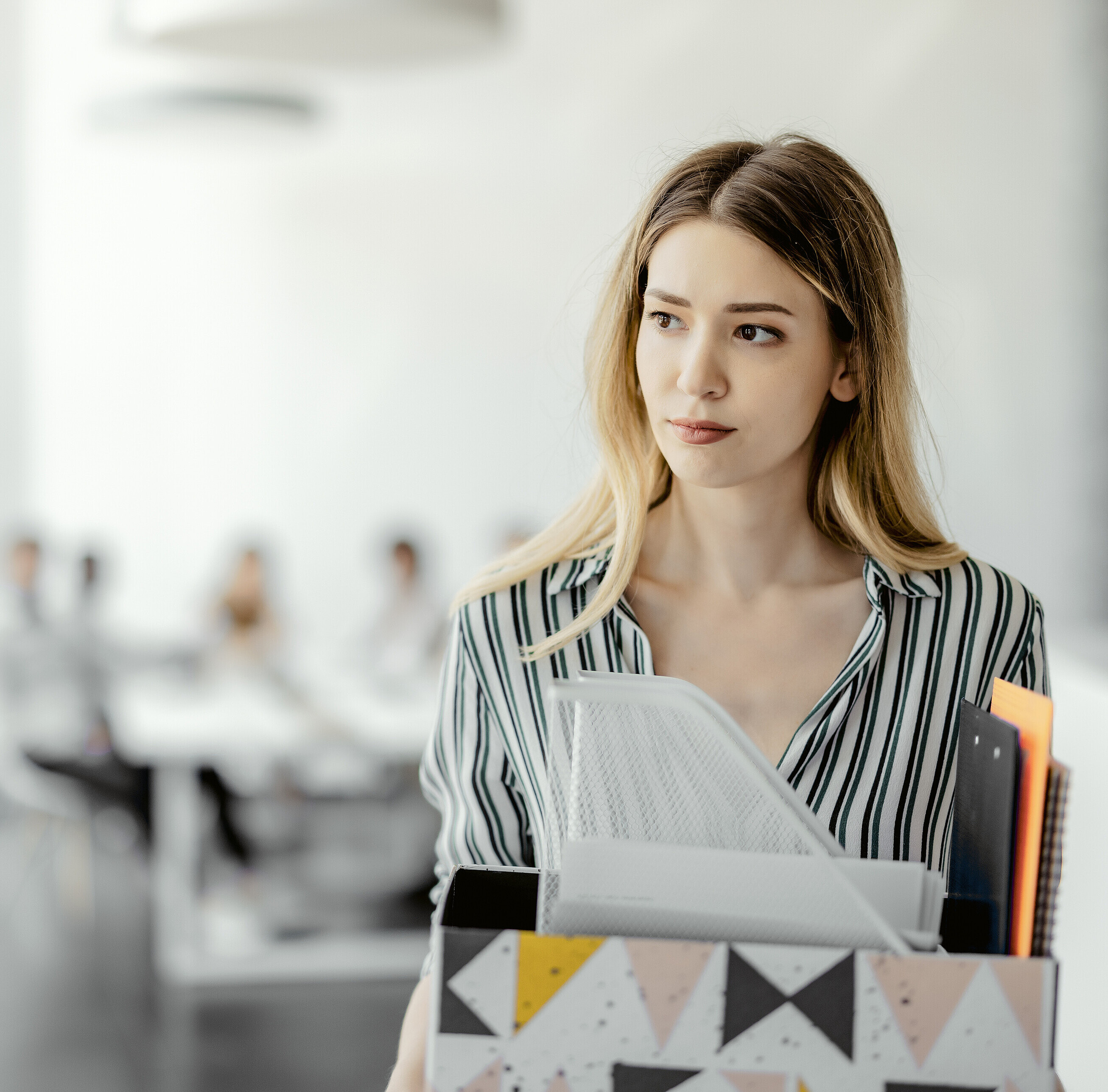 Résiliation de rapports de travail de droit public