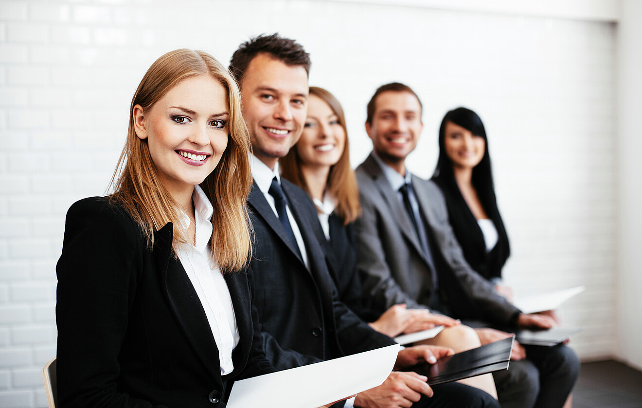 Annonces d'emploi Annonces d'emploi